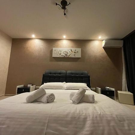 Cezara Apartman Galac Kültér fotó
