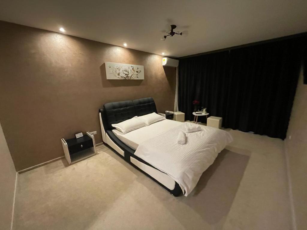 Cezara Apartman Galac Kültér fotó