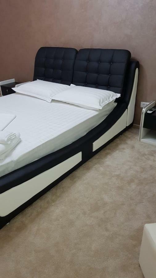 Cezara Apartman Galac Kültér fotó